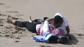 پال با یک کاندوم عکس ...