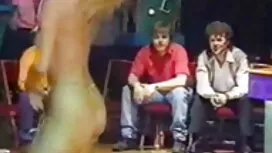 آلیسا لین بلوندی بید ...