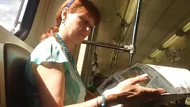 رئیس بانوی بزرگ شلوغ ...