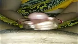 سبزه لاغر جوان در لا ...